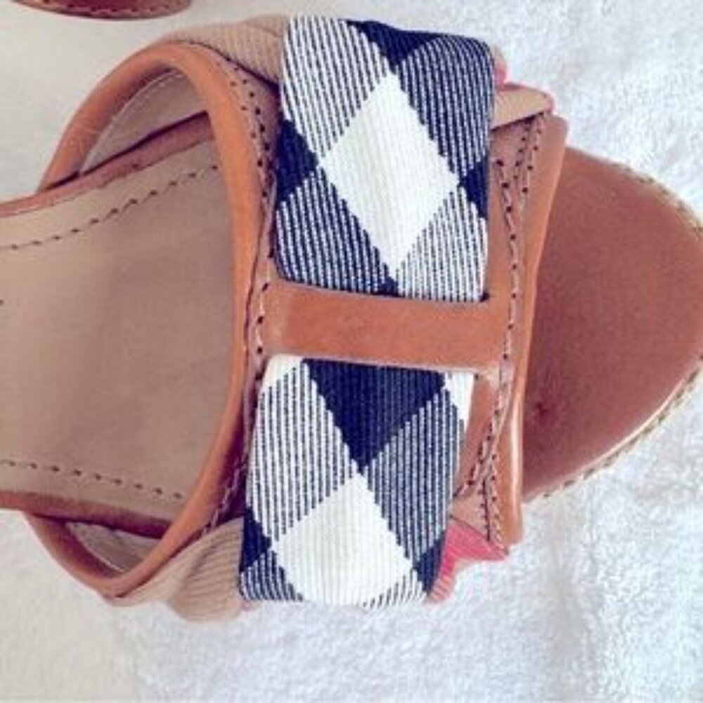 NWOT | AUTHENTIC Burberry Nova Check Leather Wedge Sandals | Ankle Strap | EU 39 - Picture 4 of 14